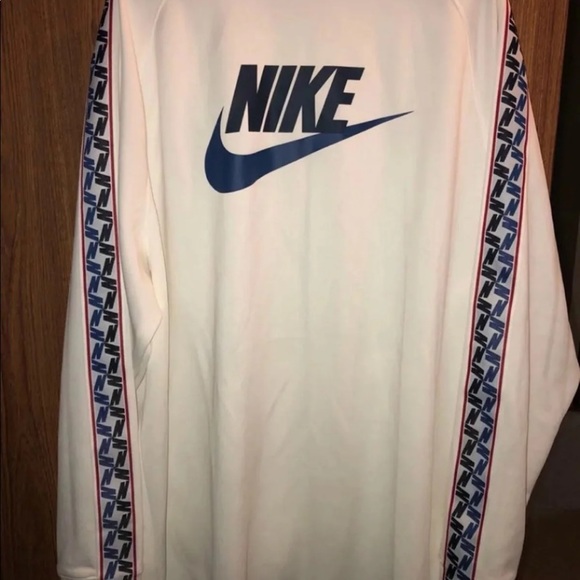 Nike Track Suit - Picture 2 of 4